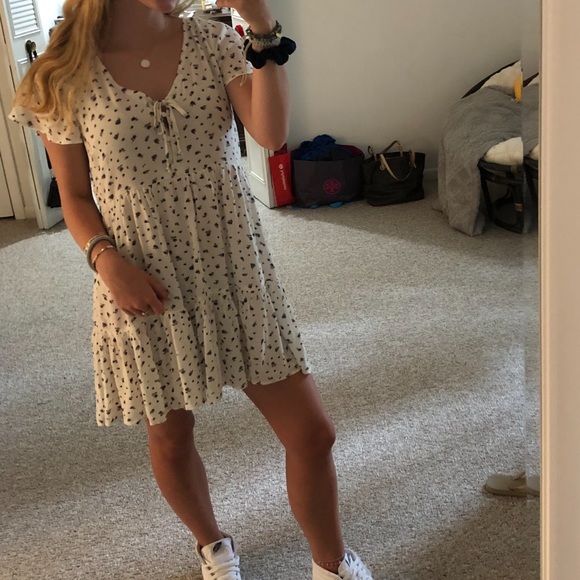 American Eagle Outfitters Dresses & Skirts - American Eagle Flowy Dress